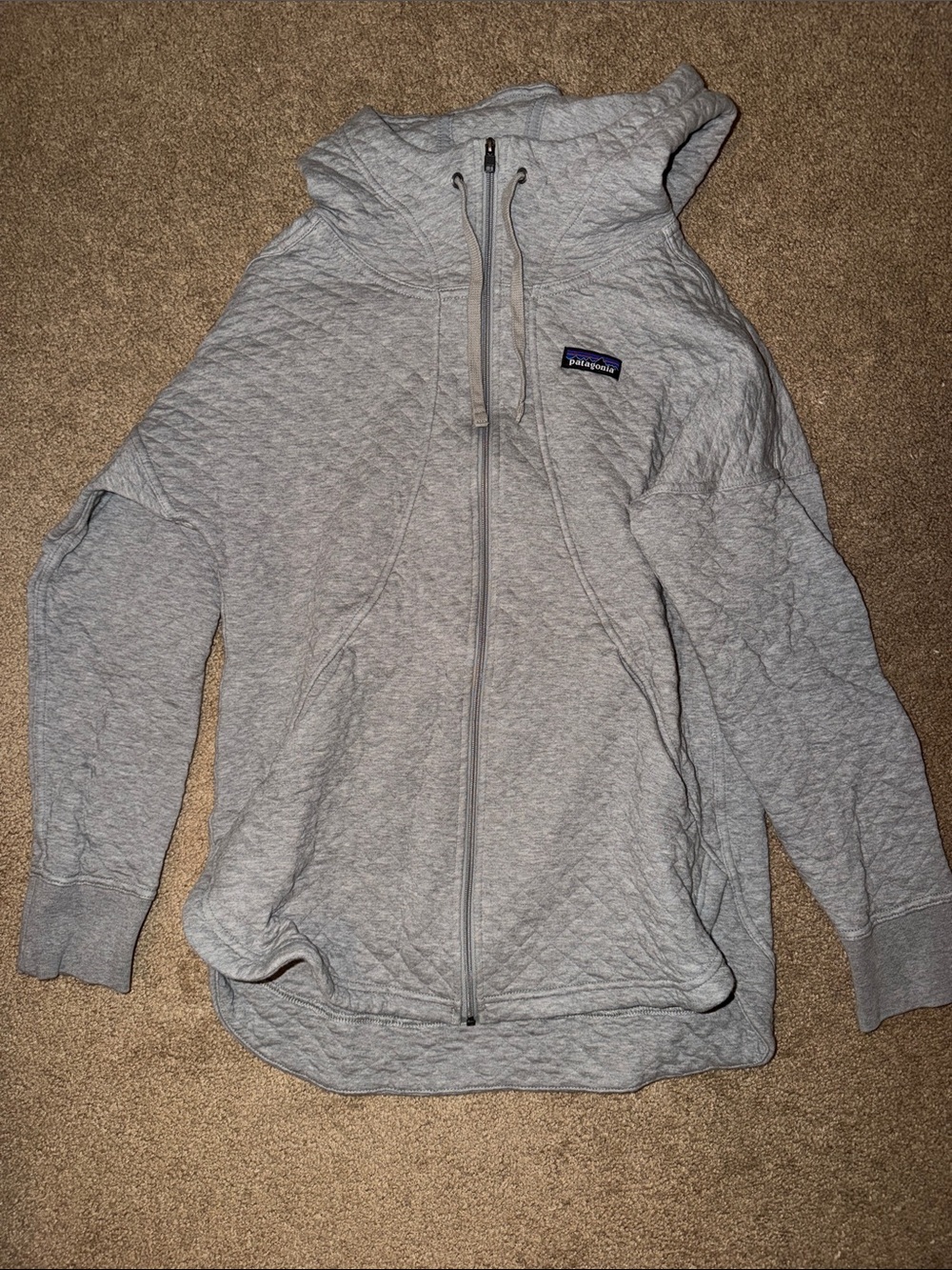 Patagonia Women’s Light Gray Quilted Full-Zip Hoodie
